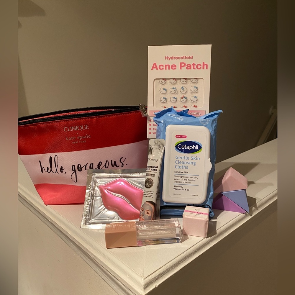 Kate Spade Red and Pink Cosmetic Case Includes Makeup Products